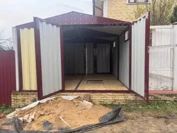 Хозблок для садовой техники и инвентаря в комбинированной расцветке в дер. Луковня, г.о. Подольск, МО